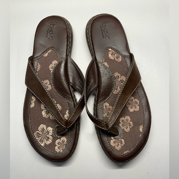 B.O.C. Born Concepts Brown Leather Boho Flip Flop Sandals size 9 Beach Summer - Picture 1 of 9